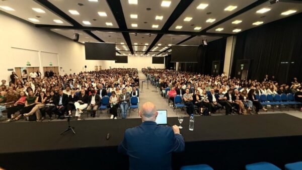 #Educación: Gran convocatoria en el inicio de las VIII Jornadas Regionales de Educación