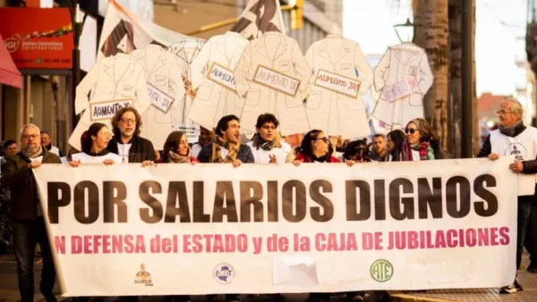 Agmer define el lunes los próximos pasos del conflicto tras rechazar las ofertas salariales del Gobierno