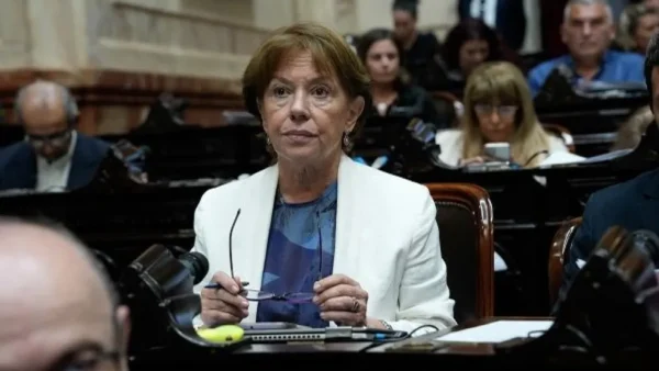 Diputada nacional por Entre Ríos cuestionó la falta de inversión en rutas provinciales