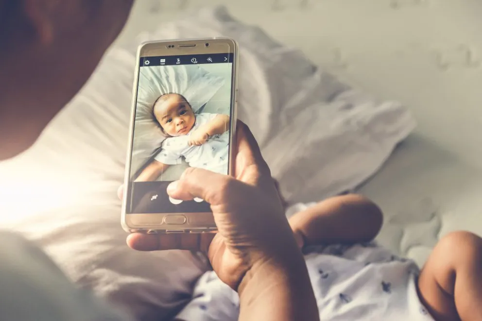 Impulsan un proyecto de ley para proteger la privacidad de los niños en redes sociales