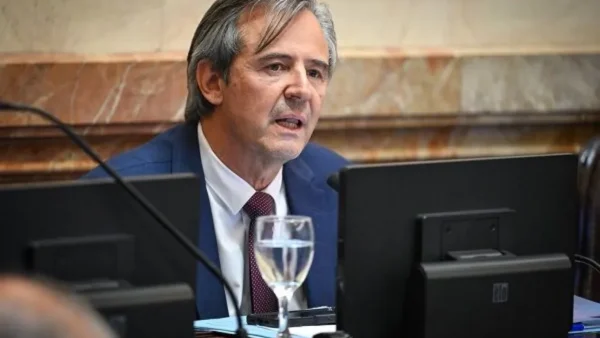 Bahl adelantó que votará en contra del proyecto de Inviolabilidad de la Propiedad Privada
