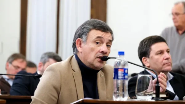 Columna de opinión de Martín Oliva: «La salud que no siempre vemos: por qué debemos empezar a hablar de salud social»
