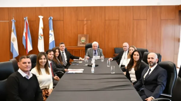 “Movimiento Like” y “Vamos La Criolla”, las agrupaciones políticas  que recibieron reconocimiento jurídico-político