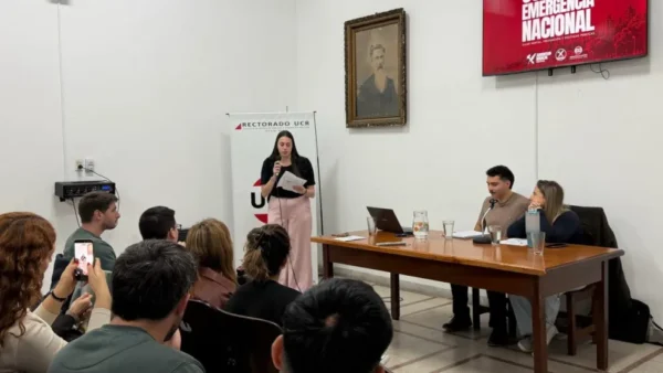 Jovenes radicales de todo el país se reunieron en Paraná: piden declarar la Emergencia Nacional en Salud Mental
