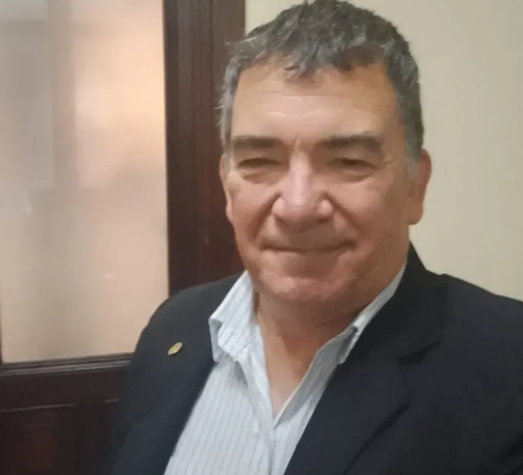 Ricardo Gutiérrez planteó la necesidad de repensar el futuro de Paraná con una visión estratégica