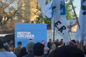 El PJ Entre Ríos homenajeó a Néstor Kirchner a 16 años de su fallecimiento