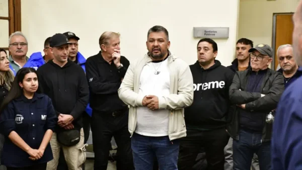 La CGT Regional Paraná deja de ser triunviato y será encabezada por el líder de Camioneros